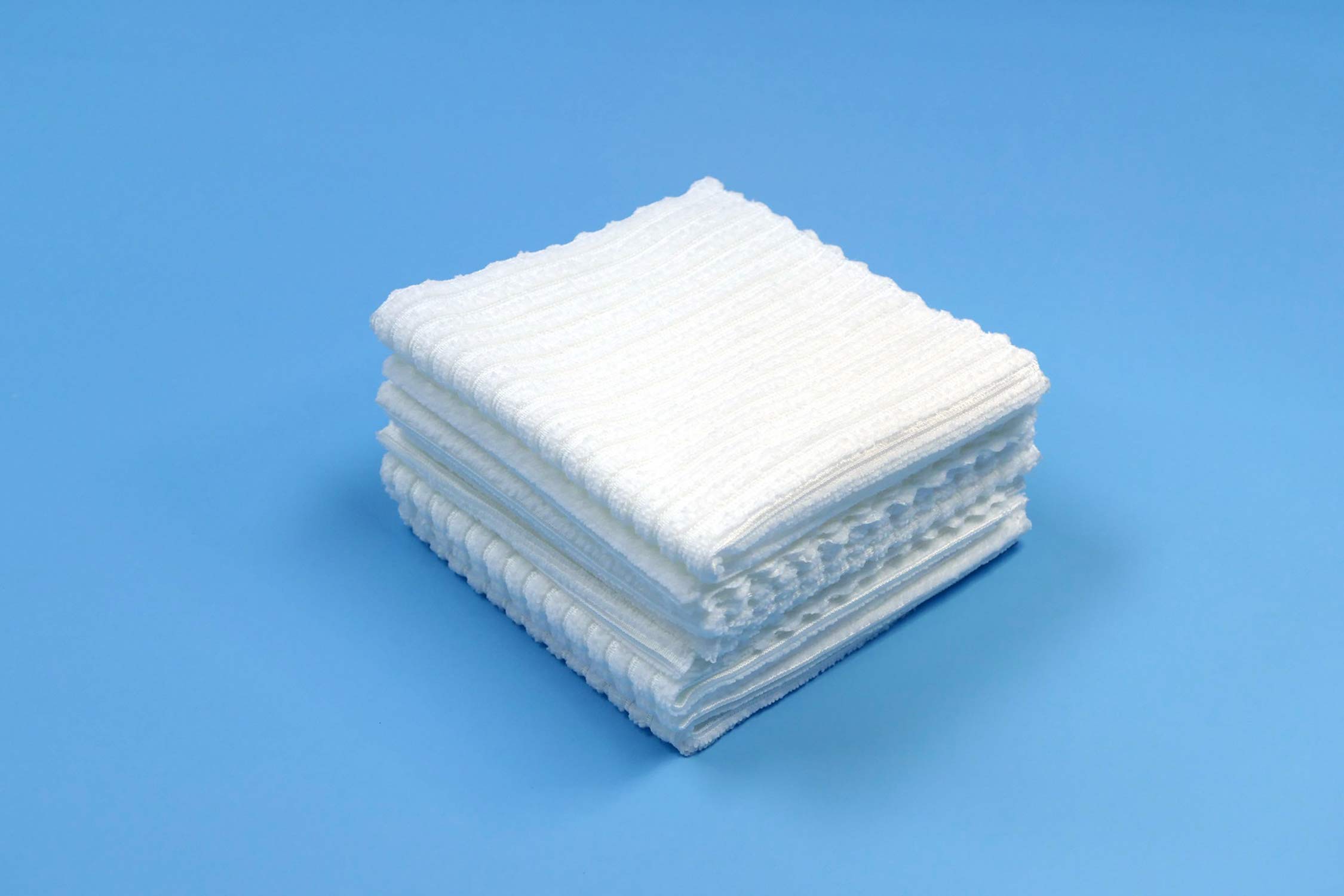 DISPOSABLE MICROFIBER WIPING CLOTH